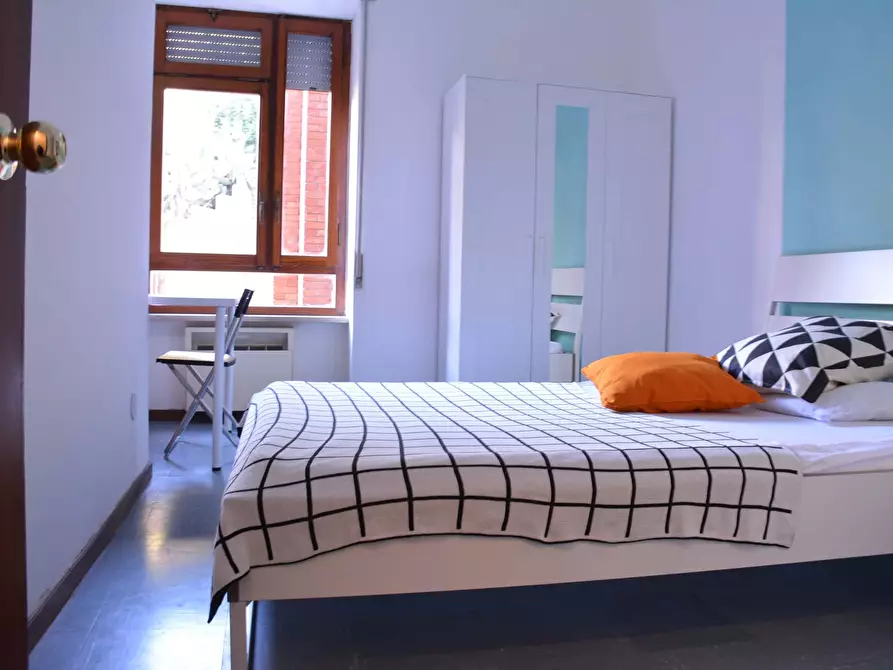 Immagine 2 di Camera in affitto  in Via Tigellio20 a Cagliari