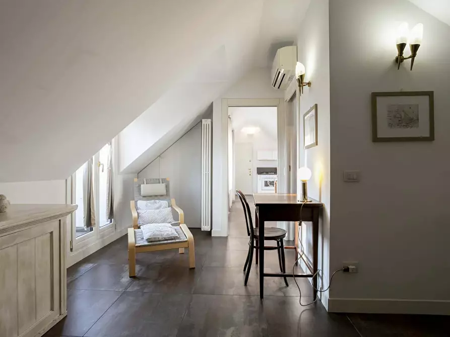 Immagine 12 di Appartamento in affitto  in Via San Vittore6 a Milano