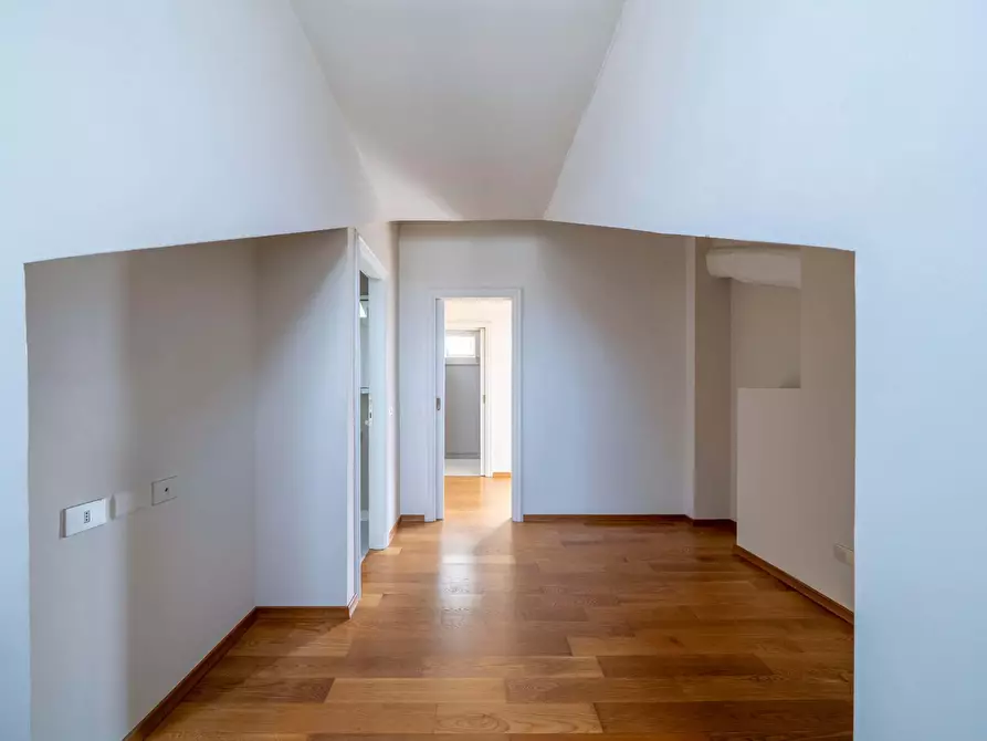 Immagine 51 di Appartamento in affitto  in Corso Vercelli1 a Milano