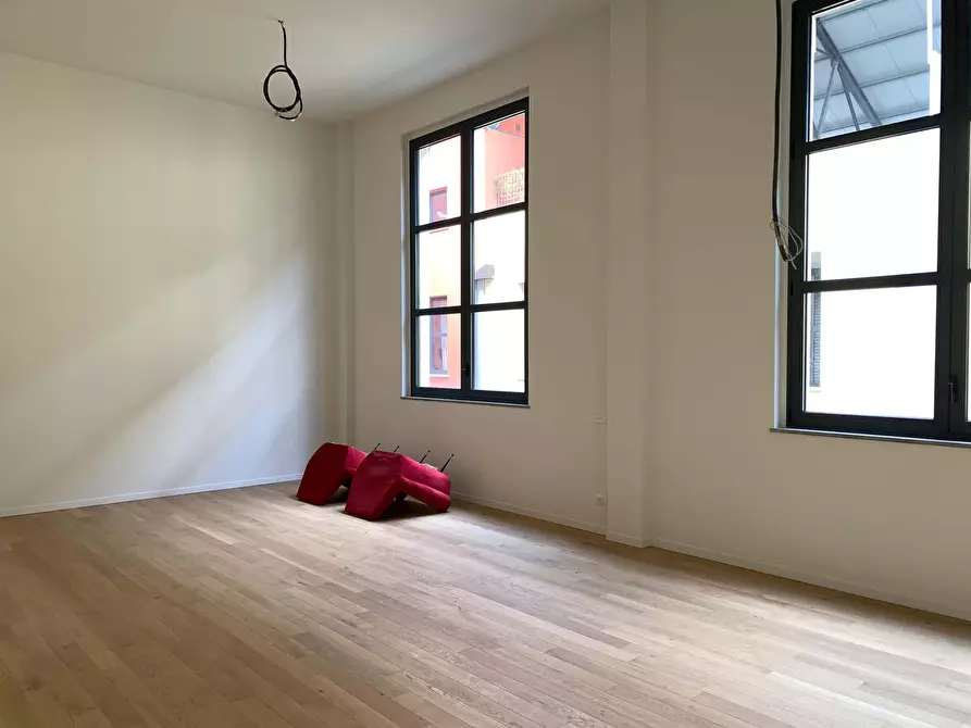 Immagine 11 di Appartamento in affitto  in Via Selvanesco77 a Milano