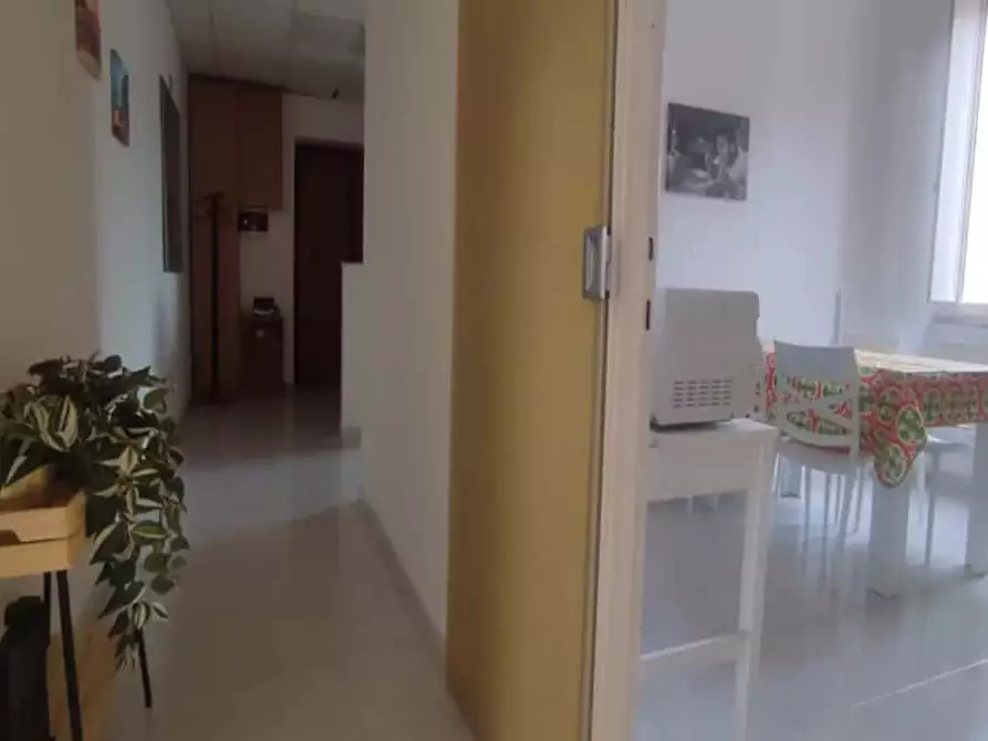Immagine 10 di Camera in affitto  in Largo Vercelli10 a Roma