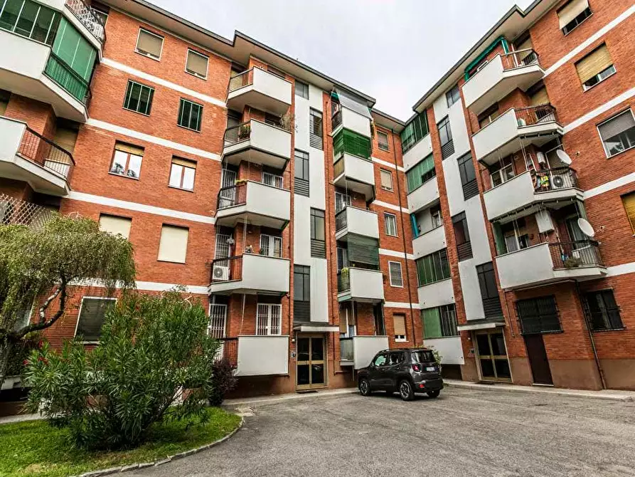 Immagine 37 di Camera in affitto  in Via della Capinera5 a Milano