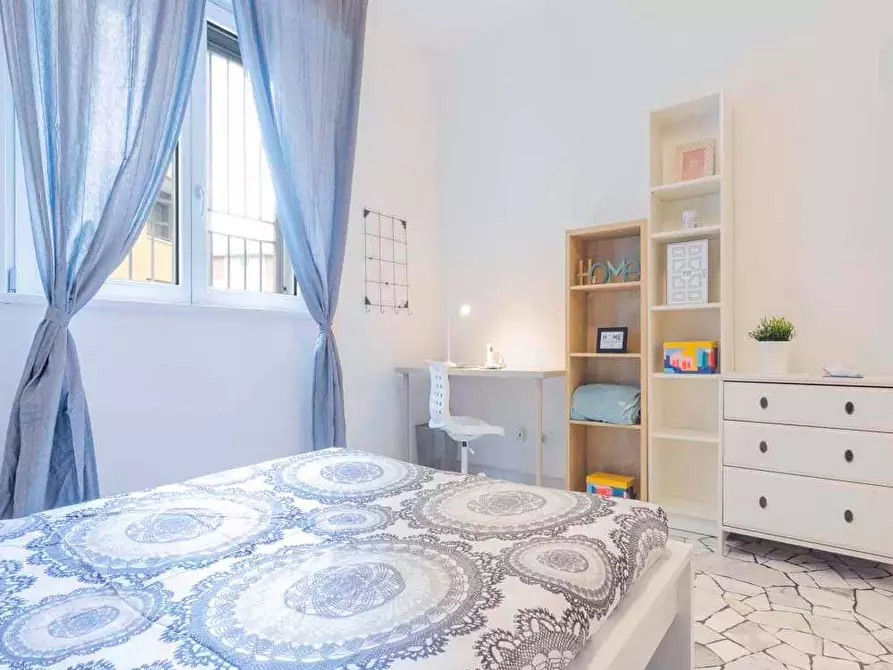 Immagine 3 di Camera in affitto  in Corso Vercelli25 a Milano