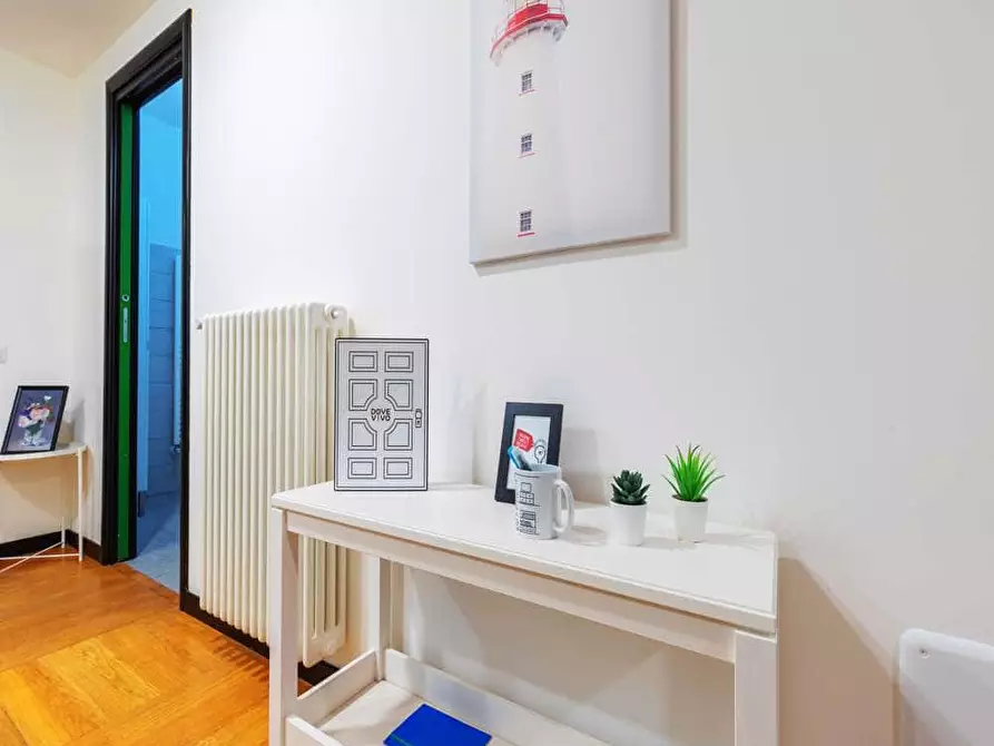 Immagine 34 di Camera in affitto  in Via dei Fontanili1 a Milano