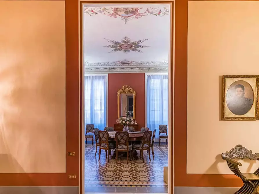 Immagine 5 di Appartamento in affitto  in Via Fillungo1 a Lucca
