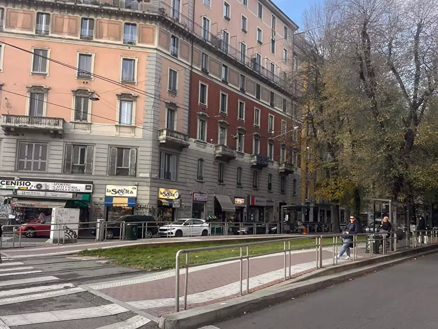 Immagine 25 di Appartamento in affitto  in Via Mac Mahon73 a Milano