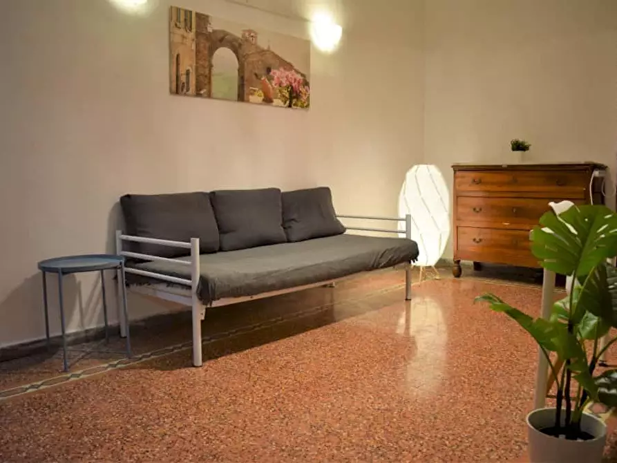 Immagine 11 di Camera in affitto  in Borgo Ognissanti21 a Firenze