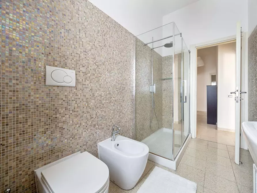 Immagine 12 di Camera in affitto  in Via Orti29 a Milano