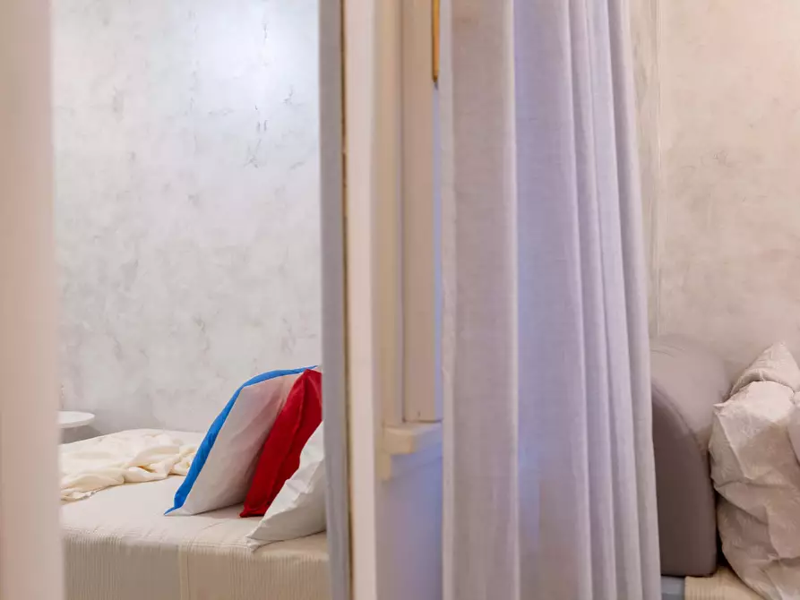 Immagine 19 di Camera in affitto  in Via della Magliana256 a Roma