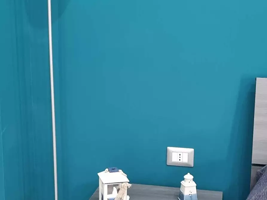 Immagine 15 di Camera in affitto  in Via dei Tribunali268 a Napoli