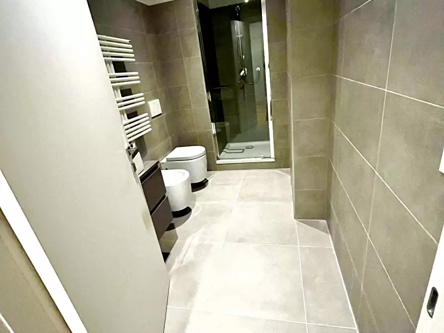 Immagine 10 di Appartamento in affitto  in Via Principe Eugenio3 a Milano