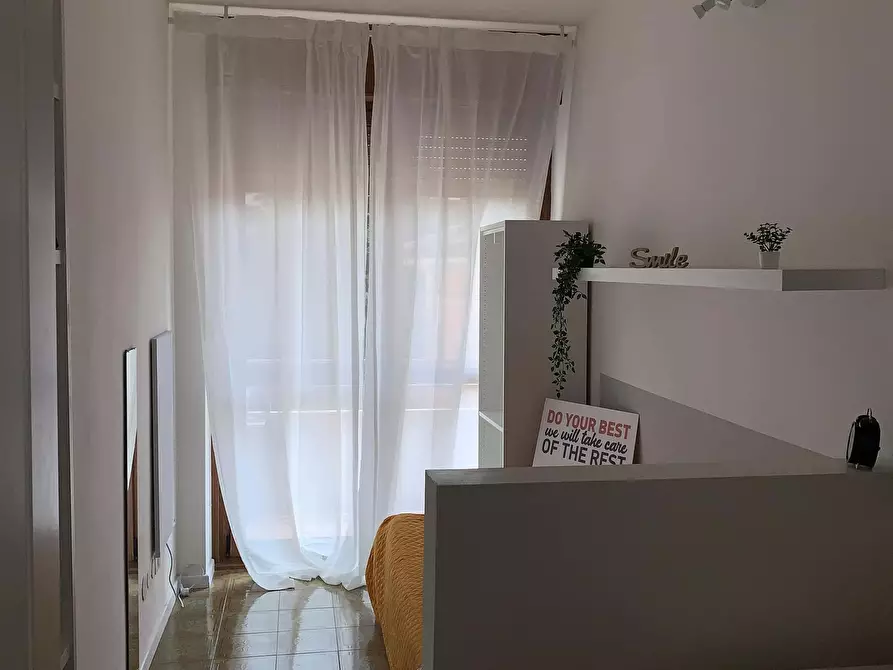 Immagine 1 di Camera in affitto  in Via Fratelli Perini173 a Trento