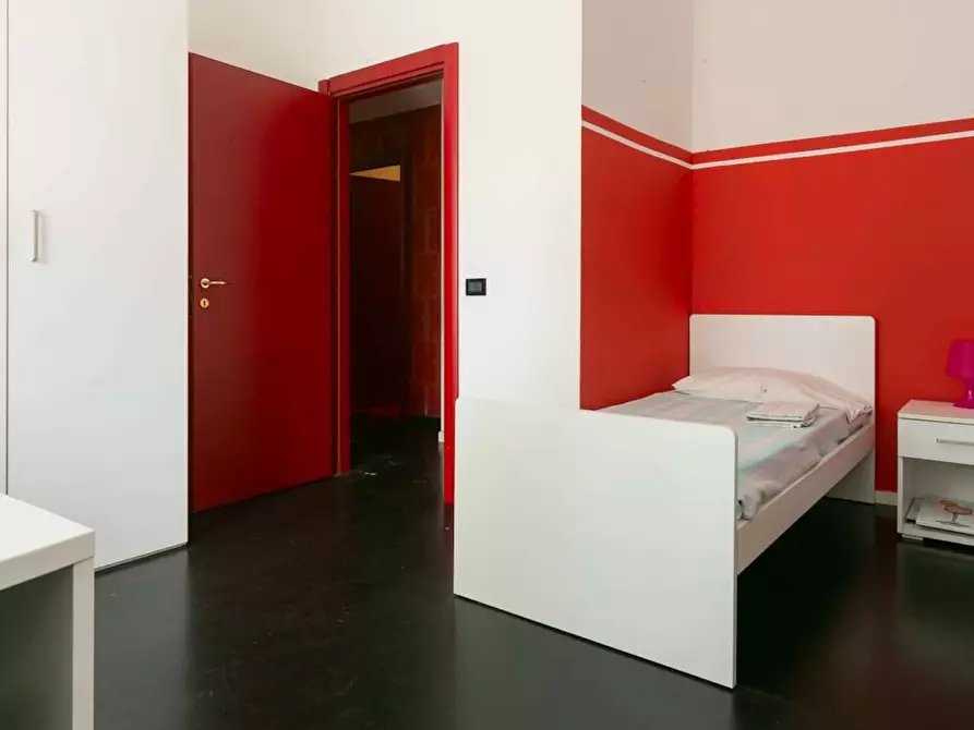 Immagine 3 di Camera in affitto  in Viale Liguria51 a Milano
