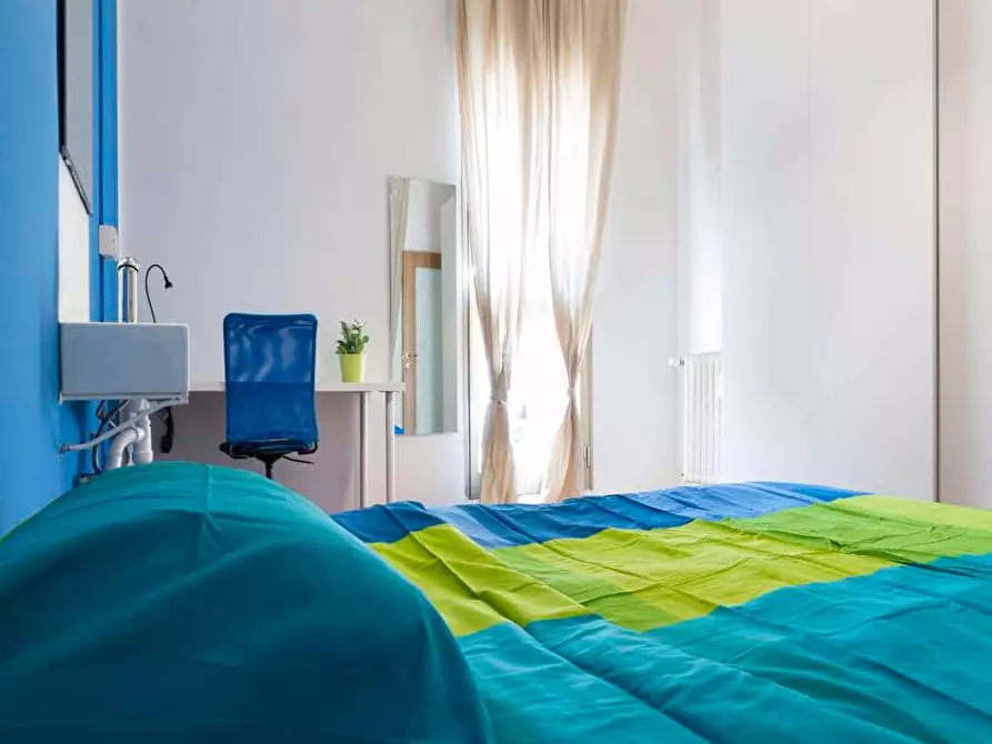 Immagine 1 di Camera in affitto  in Piazza Sant'Agostino7 a Milano