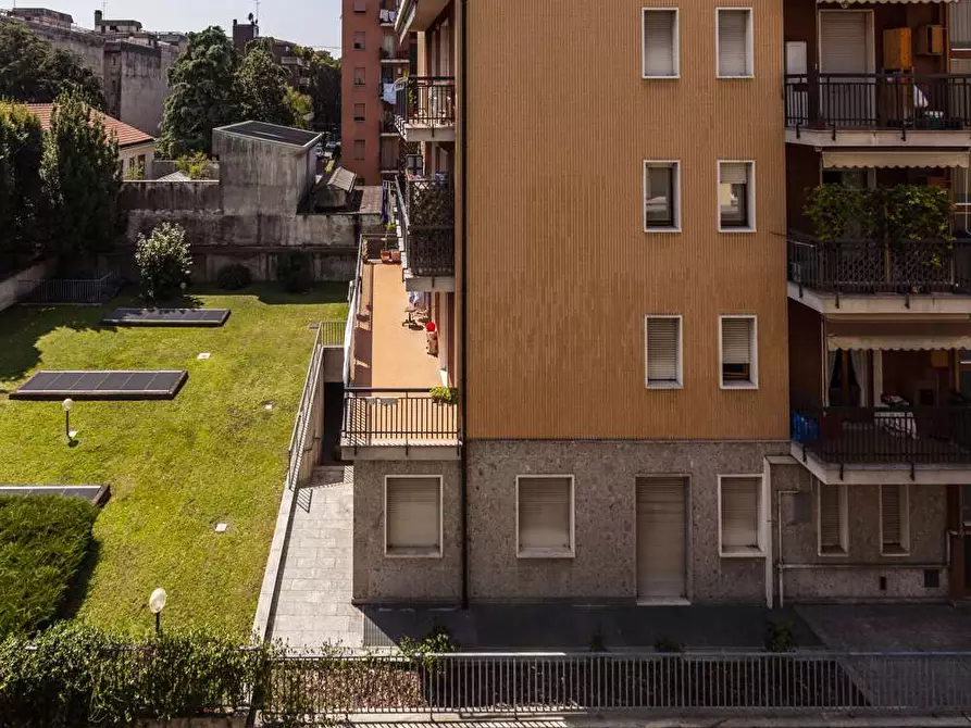 Immagine 4 di Camera in affitto  in Via Giuseppe Regaldi19 a Milano