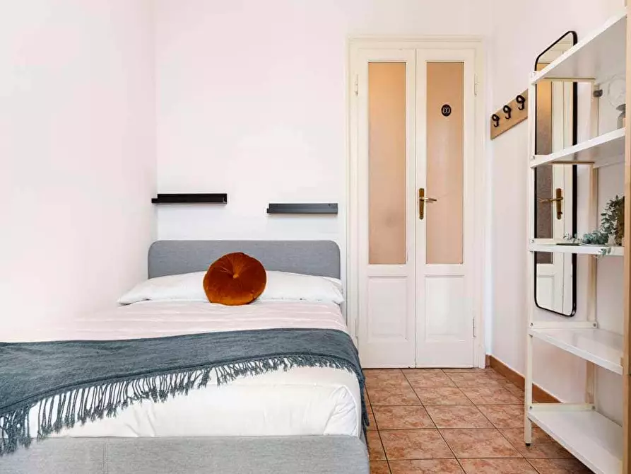 Immagine 5 di Camera in affitto  in Via Giorgio Briano9 a Milano