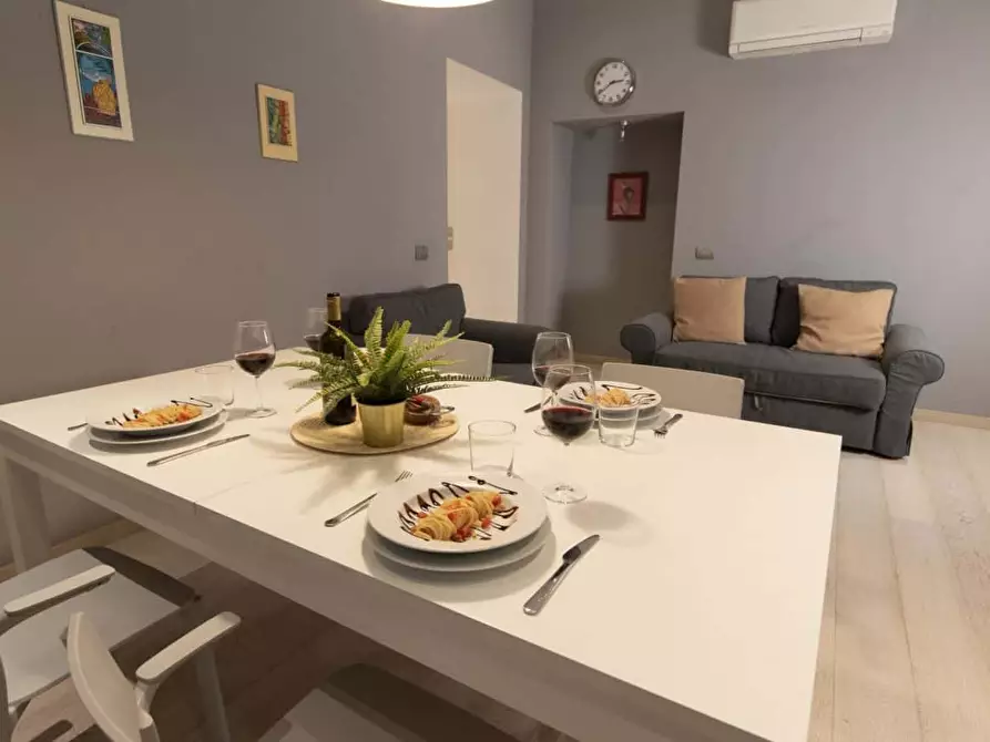 Immagine 23 di Appartamento in affitto  in Via Bramante7 a Milano
