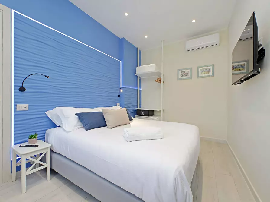 Immagine 15 di Appartamento in affitto  in Via Taranto93 a Roma