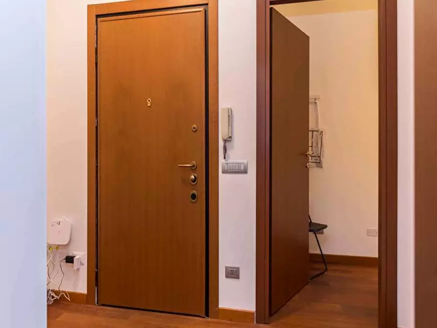 Immagine 15 di Camera in affitto  in Via Polesine33 a Milano