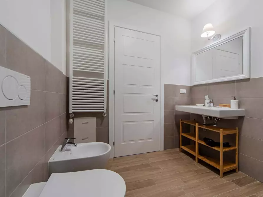 Immagine 17 di Appartamento in affitto  in Via Giuseppe Massarenti254 a Bologna