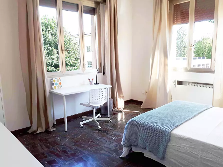 Immagine 2 di Camera in affitto  in Via Giorgio Vasari26/2 a Bologna