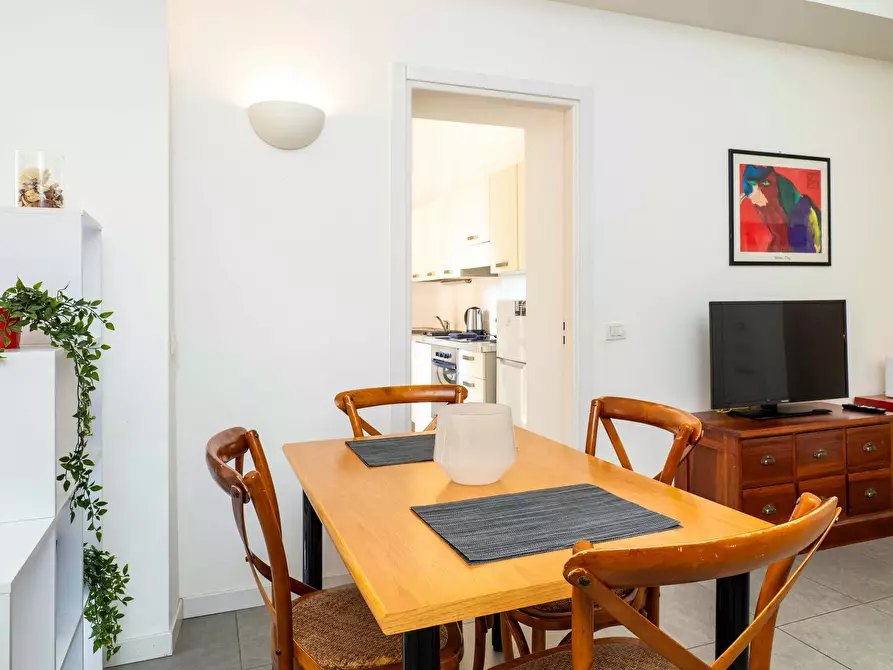 Immagine 17 di Appartamento in affitto  in Via Vigevano a Milano