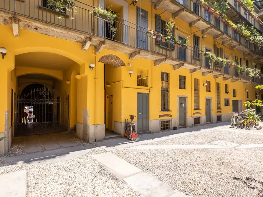 Immagine 44 di Appartamento in affitto  in Via Bramante1 a Milano