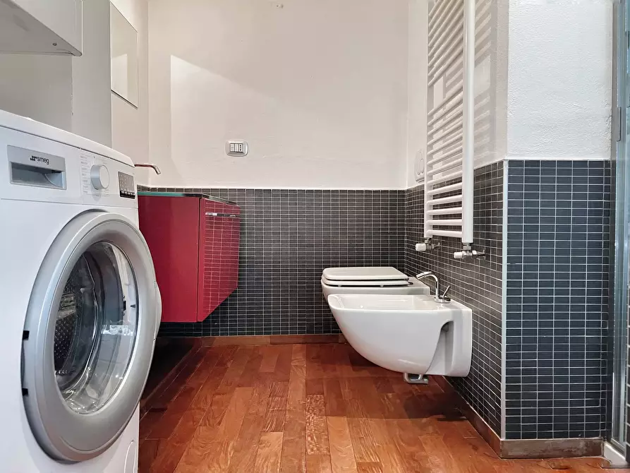 Immagine 25 di Appartamento in affitto  in Via Francesco Orsoni11 a Bologna