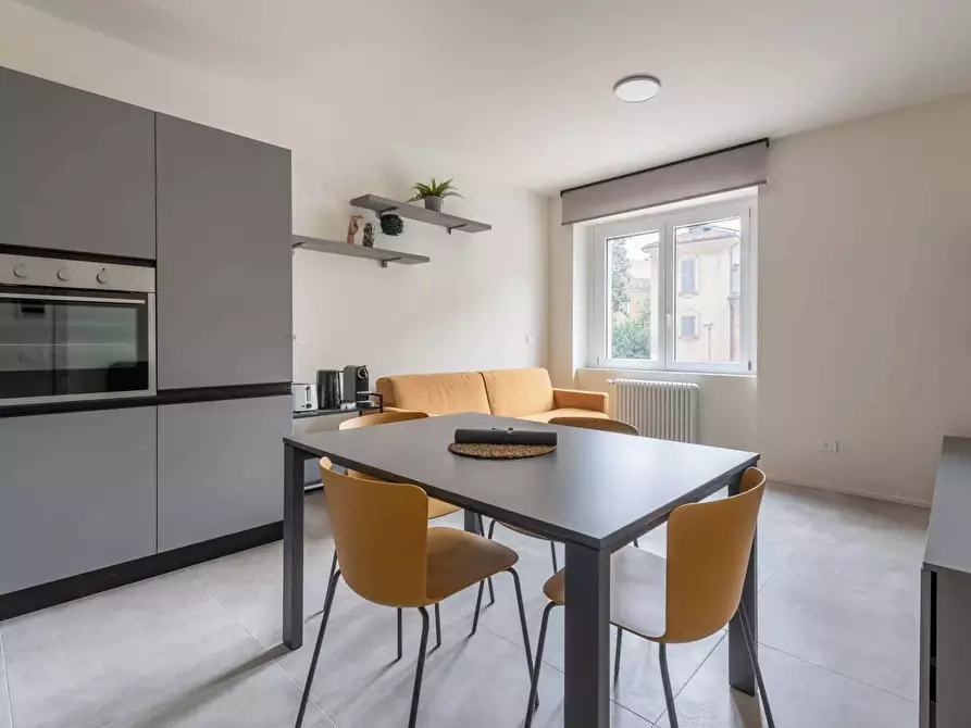 Immagine 1 di Appartamento in affitto  in Via Santa Sofia8 a Milano