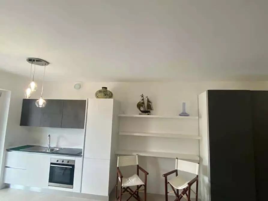 Immagine 5 di Appartamento in affitto  in Via Vitaliano Brancati64 a Roma