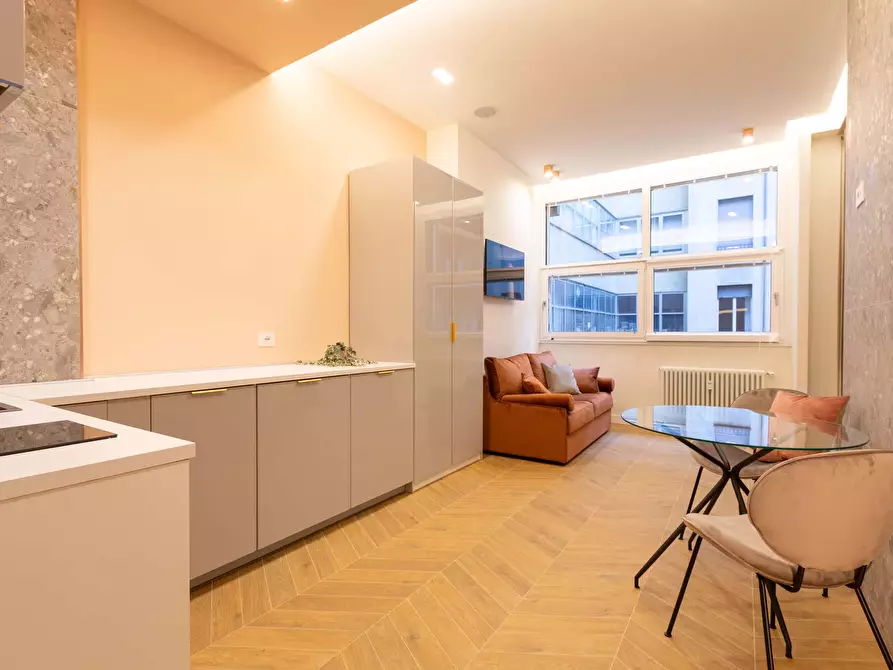 Immagine 6 di Appartamento in affitto  in Via Francesco Daverio6 a Milano