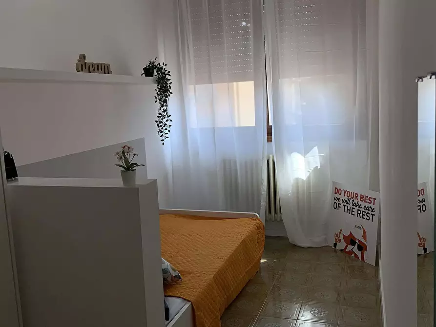 Immagine 3 di Camera in affitto  in Via Fratelli Perini173 a Trento