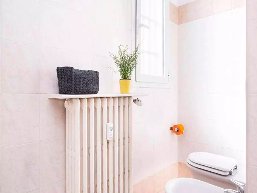 Immagine 17 di Camera in affitto  in Via Legnone15 a Milano