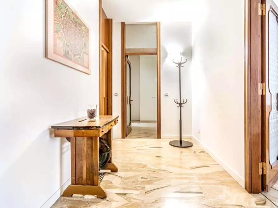 Immagine 25 di Appartamento in affitto  in Piazzale Giulio Cesare5 a Milano