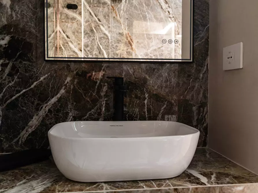 Immagine 16 di Appartamento in affitto  in Via Nino Bixio3 a Milano