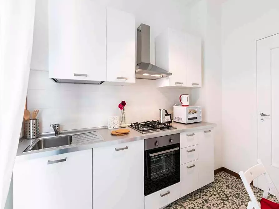 Immagine 16 di Camera in affitto  in Via delle Betulle6 a Buccinasco
