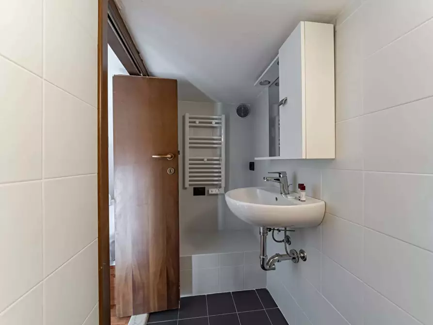 Immagine 18 di Appartamento in affitto  in Corso Magenta25 a Milano