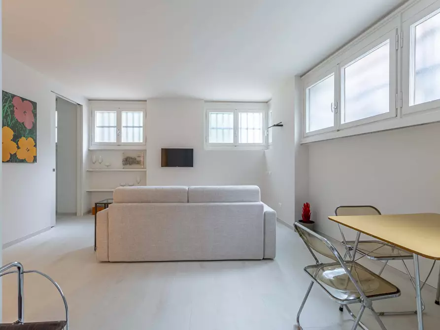 Immagine 6 di Appartamento in affitto  in Via Francesco Melzi d'Eril26 a Milano