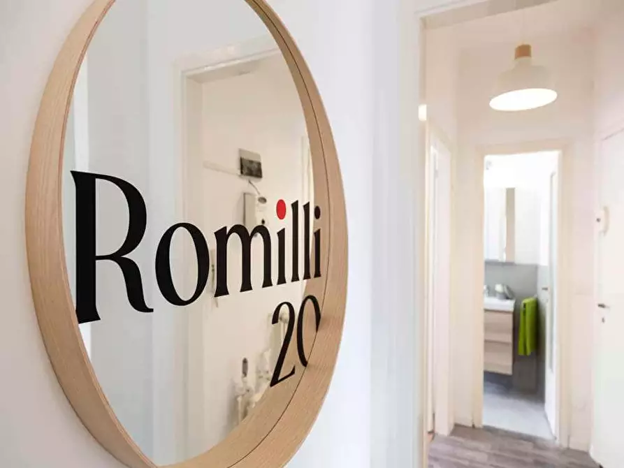 Immagine 10 di Camera in affitto  in Via Arcivescovo Romilli4 a Milano