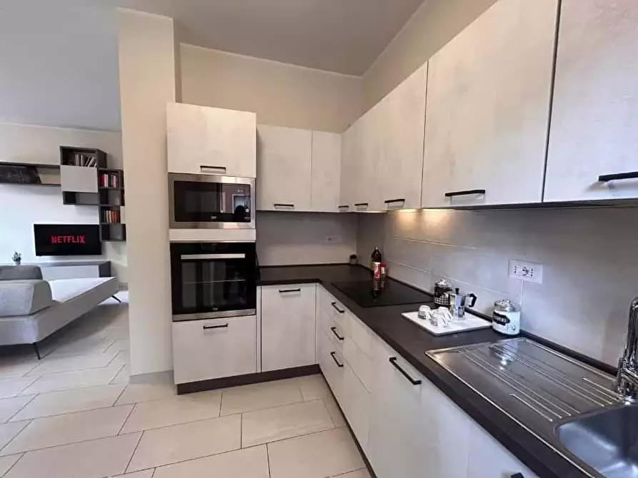 Immagine 4 di Appartamento in affitto  in Viale Franklin Delano Roosevelt8 a Como