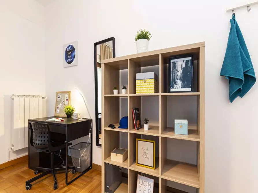 Immagine 8 di Camera in affitto  in Via Comelico3 a Milano