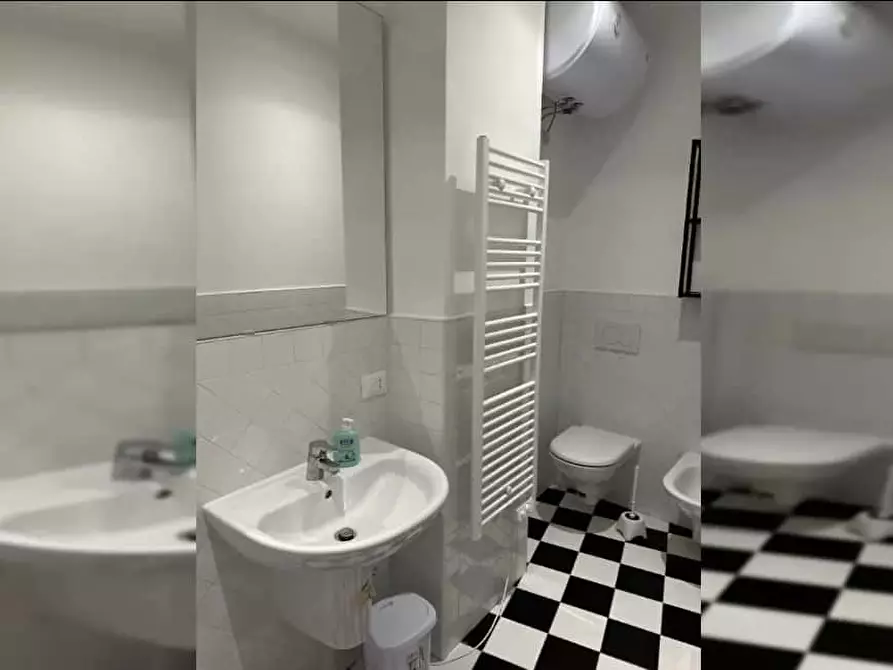 Immagine 12 di Appartamento in affitto  in Via Privata Chioggia9 a Milano