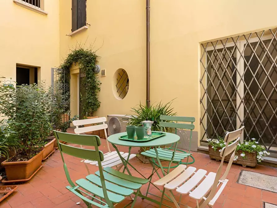 Immagine 14 di Appartamento in affitto  in Via de' Castagnoli2 a Bologna