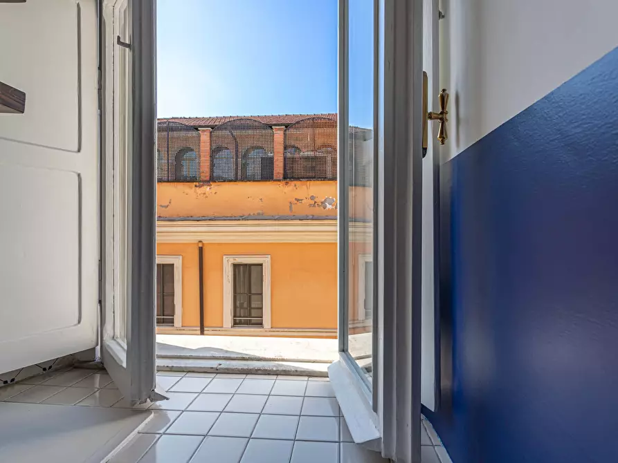 Immagine 8 di Appartamento in affitto  in Via di San Francesco di Sales12 a Roma