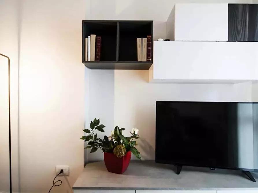 Immagine 24 di Appartamento in affitto  in Via Luigi de Marchi8 a Roma