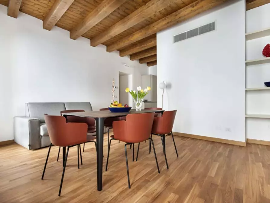 Immagine 1 di Appartamento in affitto  in Via dei Cassari48 a Palermo