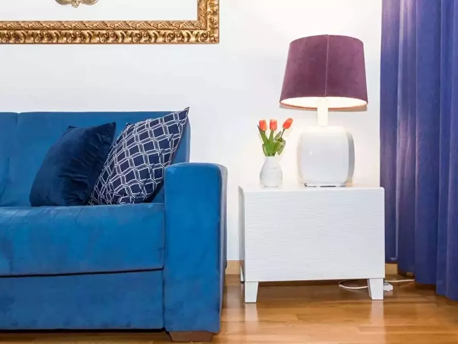 Immagine 7 di Appartamento in affitto  in Via Giuseppe Mazzini a Milano