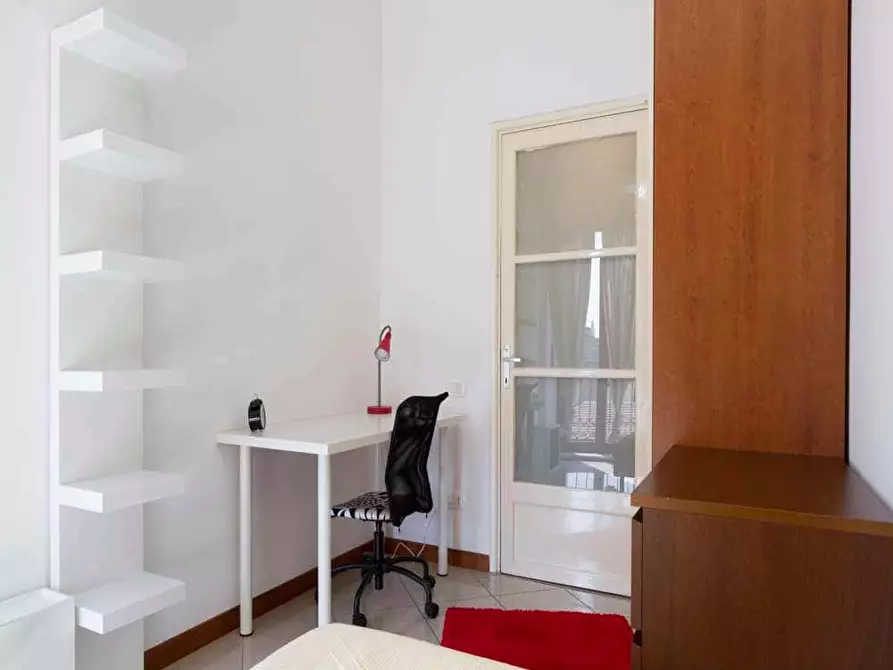 Immagine 11 di Camera in affitto  in Via Giuseppe Meda34 a Milano