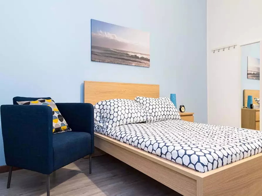 Immagine 5 di Camera in affitto  in Via Alfredo Campanini3 a Milano