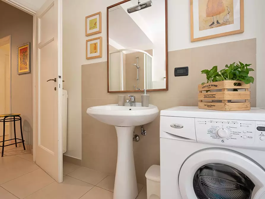 Immagine 9 di Appartamento in affitto  in Viale del Vignola127 a Roma